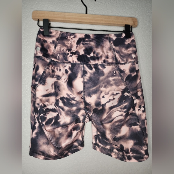 Zella High Waisted Bike Shorts - Picture 4 of 5